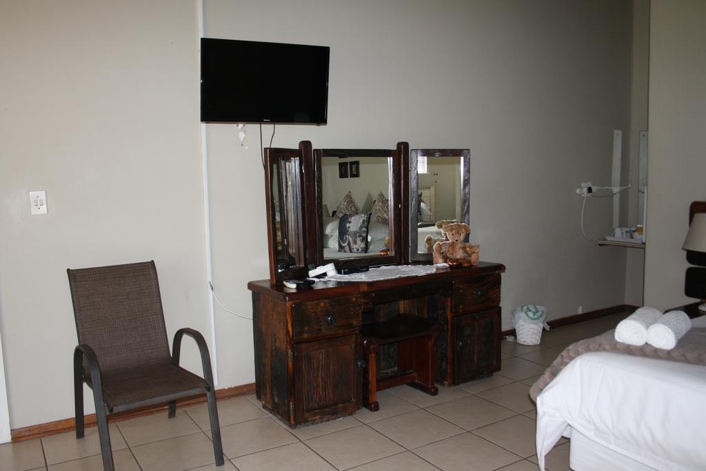 Crayfish Creek Hotel Richards Bay Exterior foto
